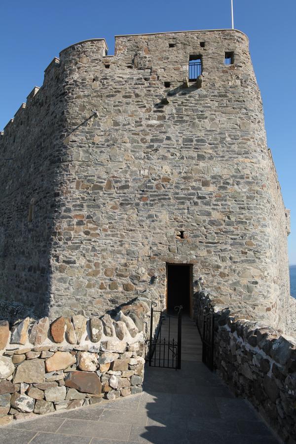 Mingary Castle - Restaurant With Rooms Kilchoan Buitenkant foto